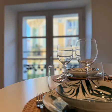 With Real Bed Near The Palais Cannes