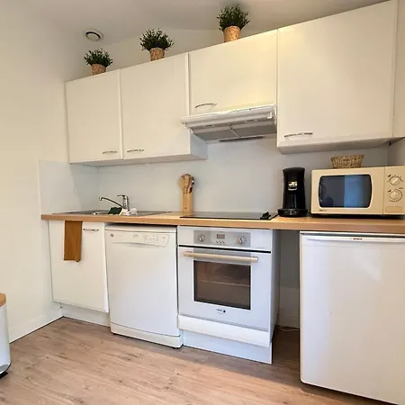 Appartement With Real Bed Near The Palais Cannes