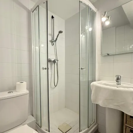 Appartement With Real Bed Near The Palais